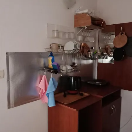 Studio apartment *